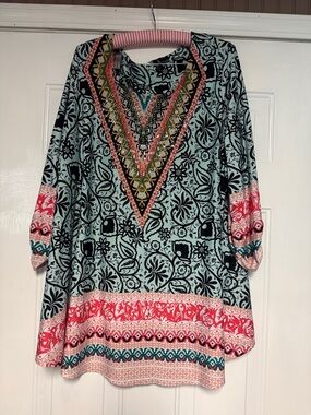 new directions Curvy Aqua Tunic with Black Floral Print